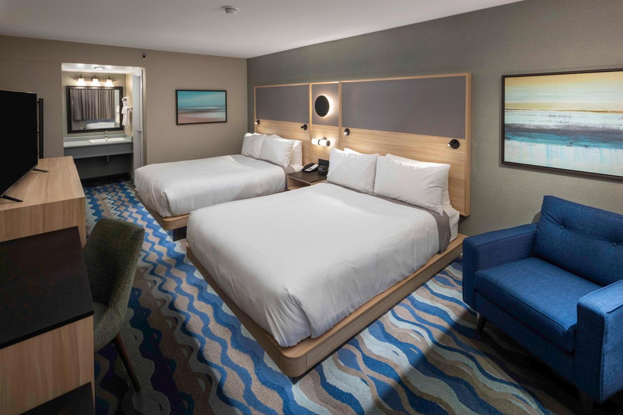 Accent Inns Kamloops Bagian luar foto